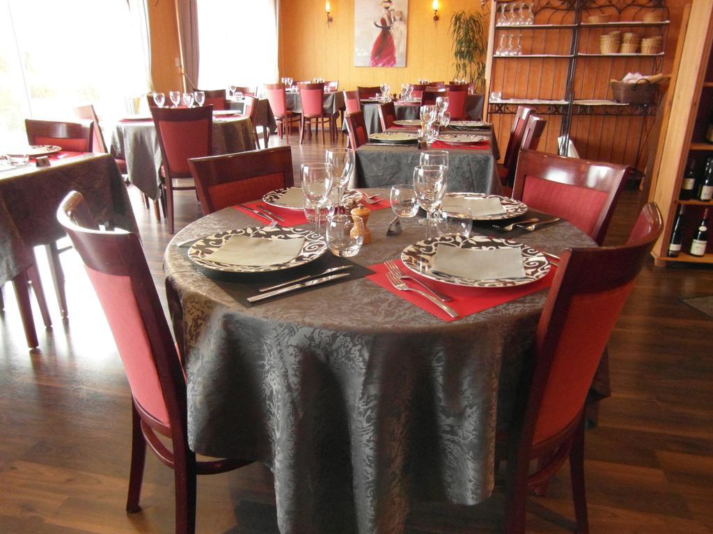 Hotel Le Forestia Pannes  Luaran gambar